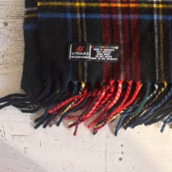 Vtg V.FRAAS German Made Dark Academia Plaid Cashmink Scarf - $30 - Picture 3 of 3